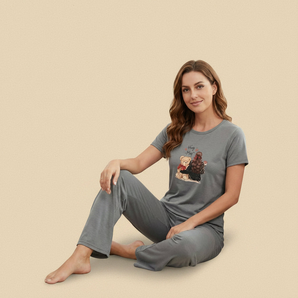 "Hug Me" Bear Print Tee & Pants Pajama Set